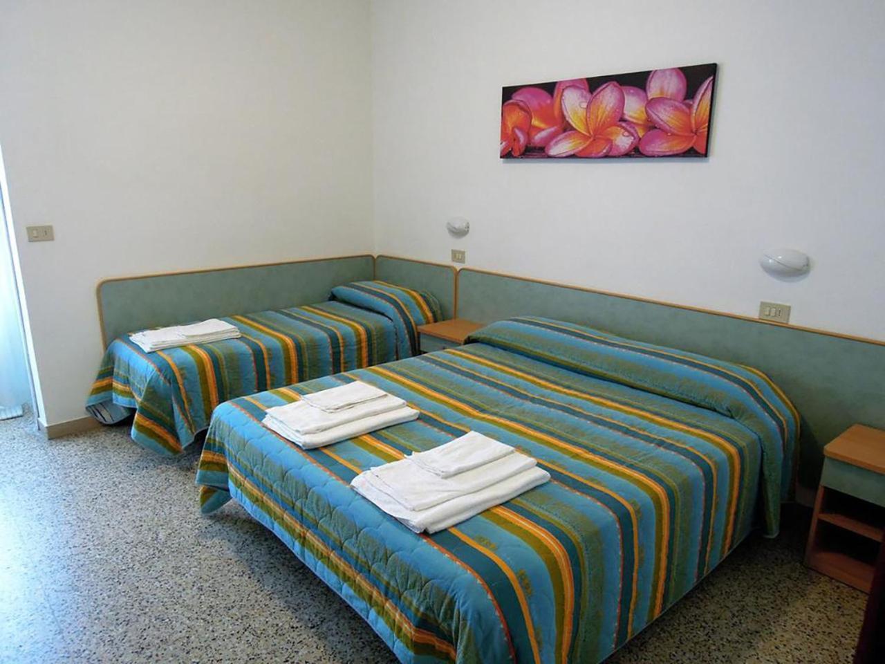 Rio Hotel 2*